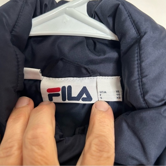 Fila Men’s Puffer Best Size XL Navy Blue - Picture 2 of 4